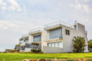 residence-2219972_1920-1-300×200-1.jpg